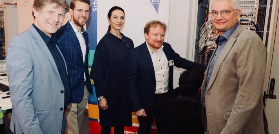 Netzwerklabor an den BSB eingeweiht