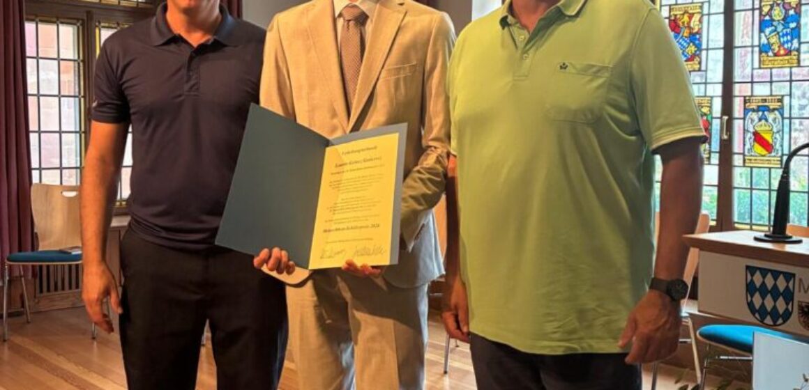 Laurin Gomez erhält den Melanchthon-Schülerpreis Bretten